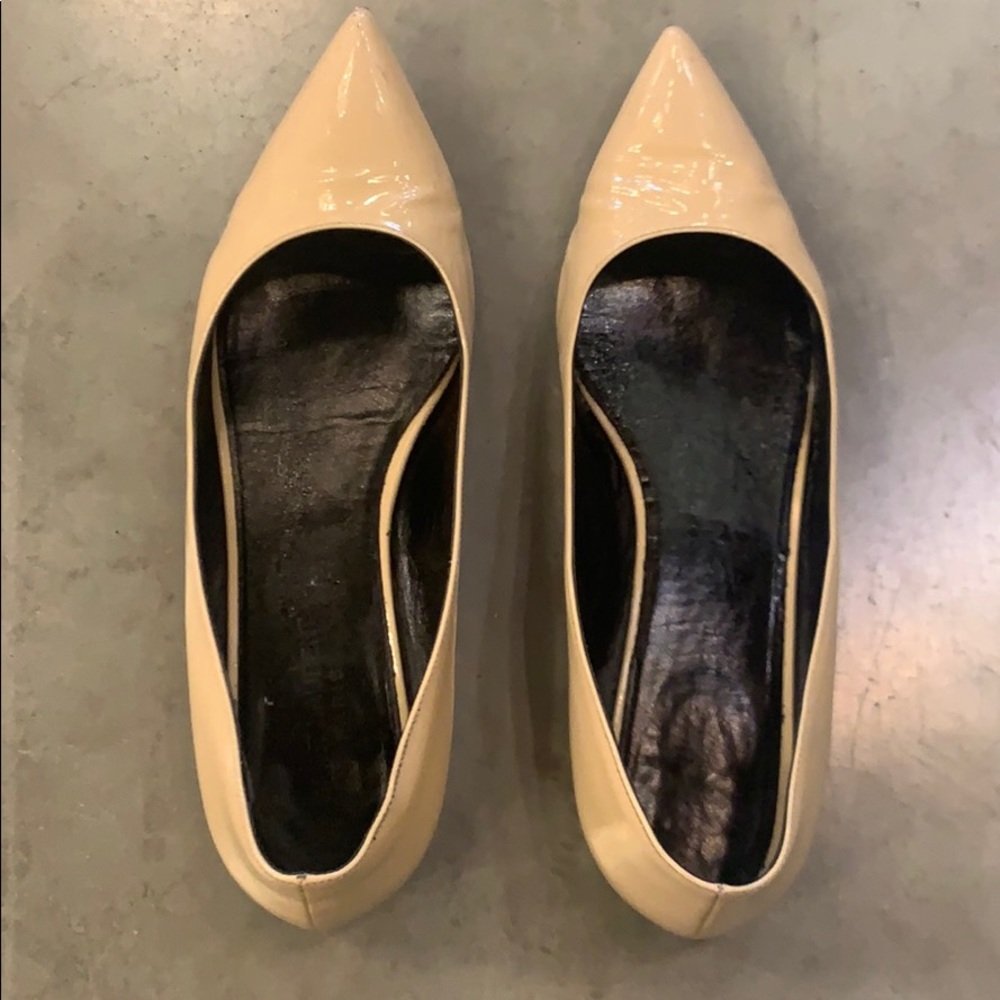 Nude Saint Laurent flats with box!